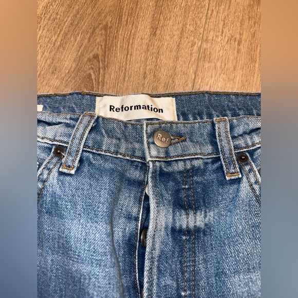 Reformation Distressed Blue Straight Jeans Size 26 - Picture 2 of 7